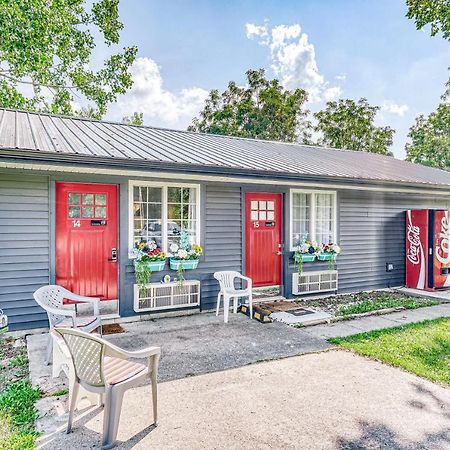 Lighthouse Kitchen Suites Near Auburn Waterloo I-69 Exit 334 Экстерьер фото